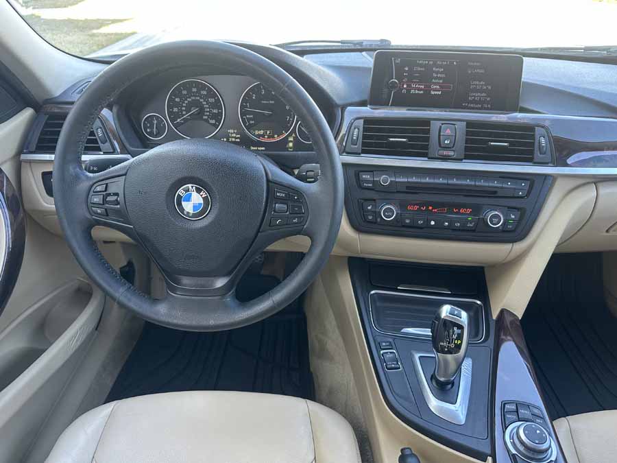 2013 BMW 328i xDrive - Image 7