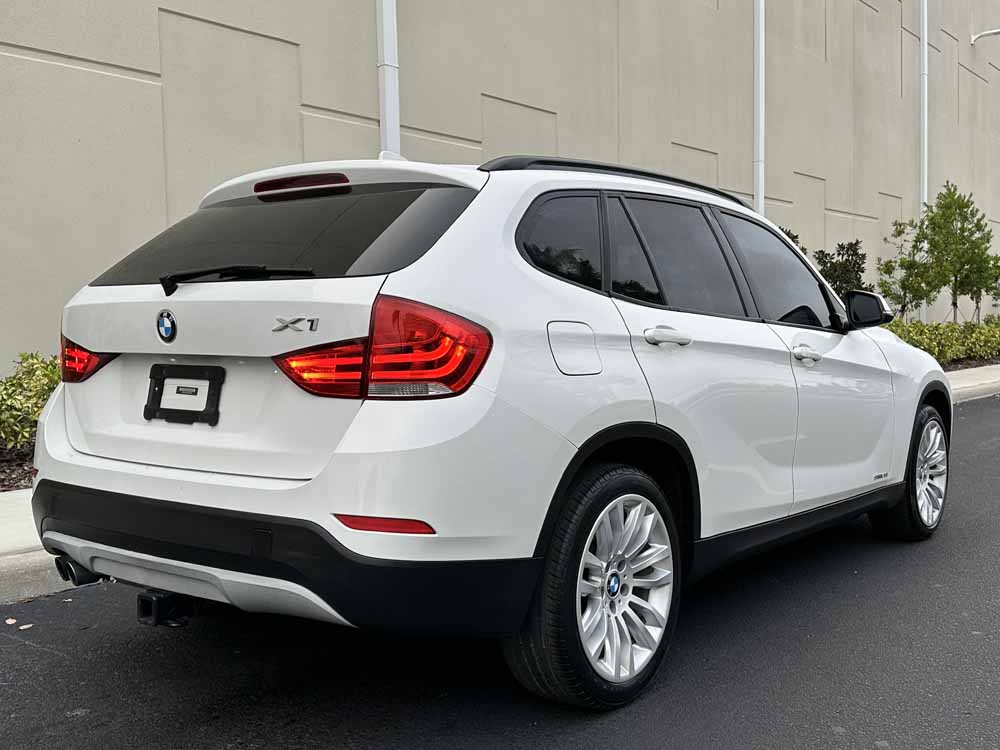 2013 BMW X1 - Image 3