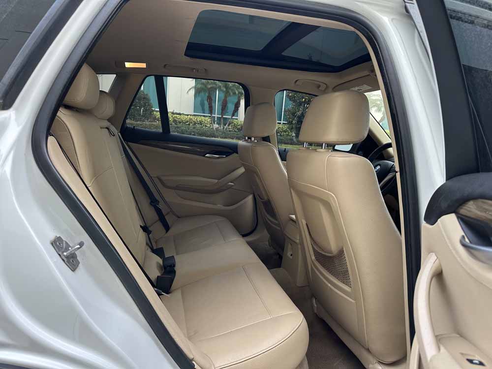 2013 BMW X1 - Image 20