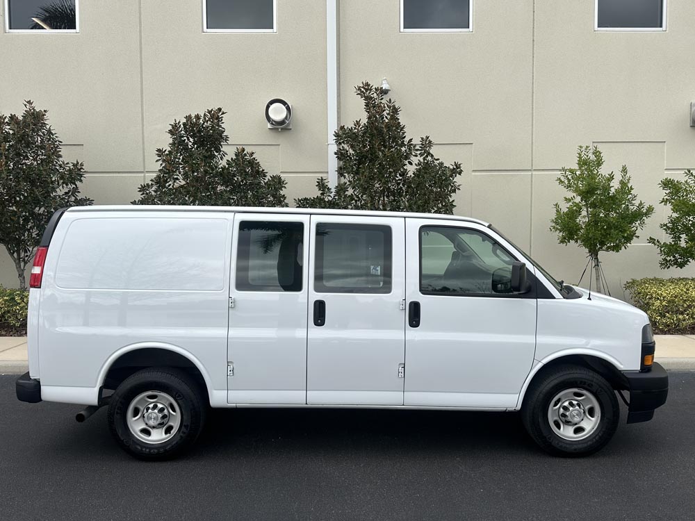 2020 Chevrolet Express 2500 - Image 3