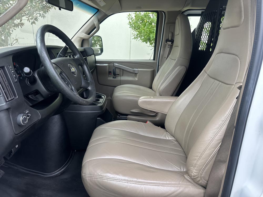 2020 Chevrolet Express 2500 - Image 19