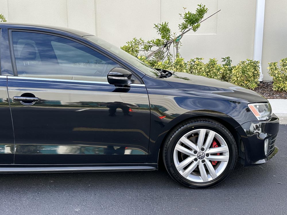 2013 Volkswagen Jetta GLI 2.0 turbo - Image 8
