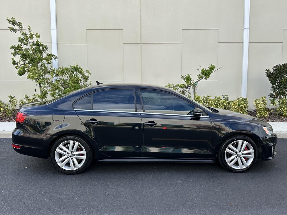 2013 Volkswagen Jetta GLI 2.0 turbo - Image 10