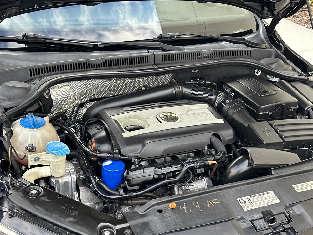 2013 Volkswagen Jetta GLI 2.0 turbo - Image 23