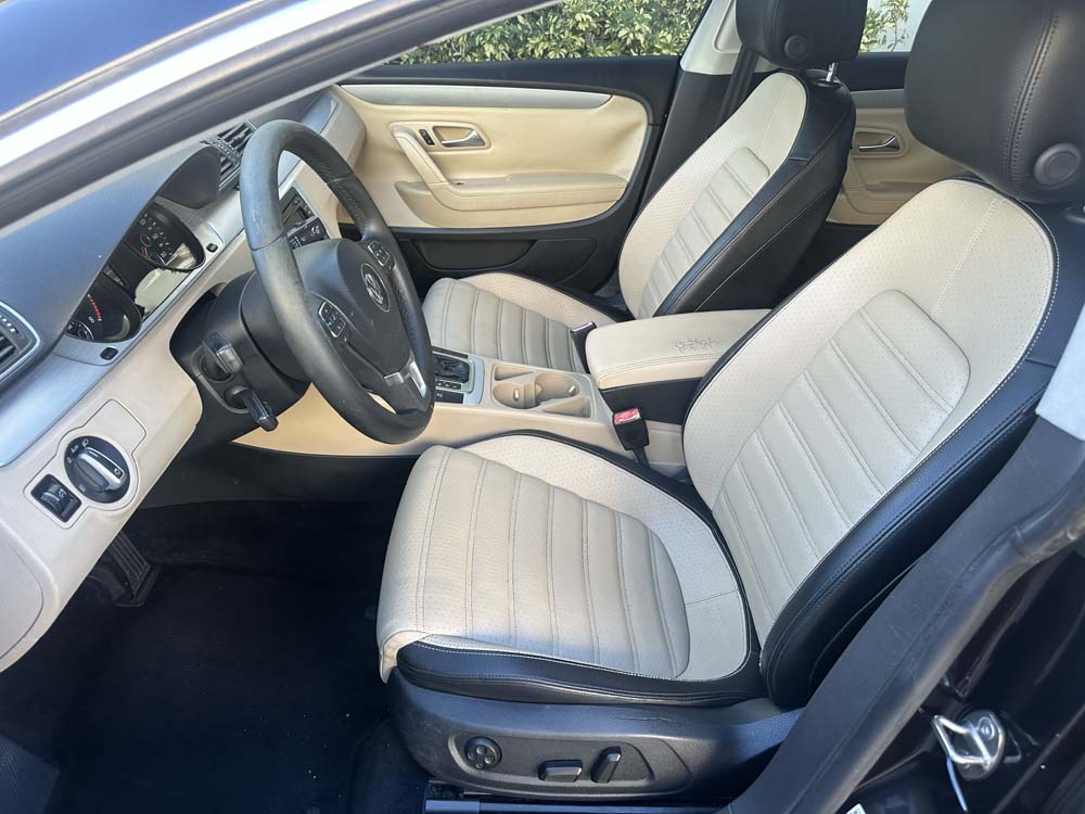 2013 Volkswagen CC - Image 19
